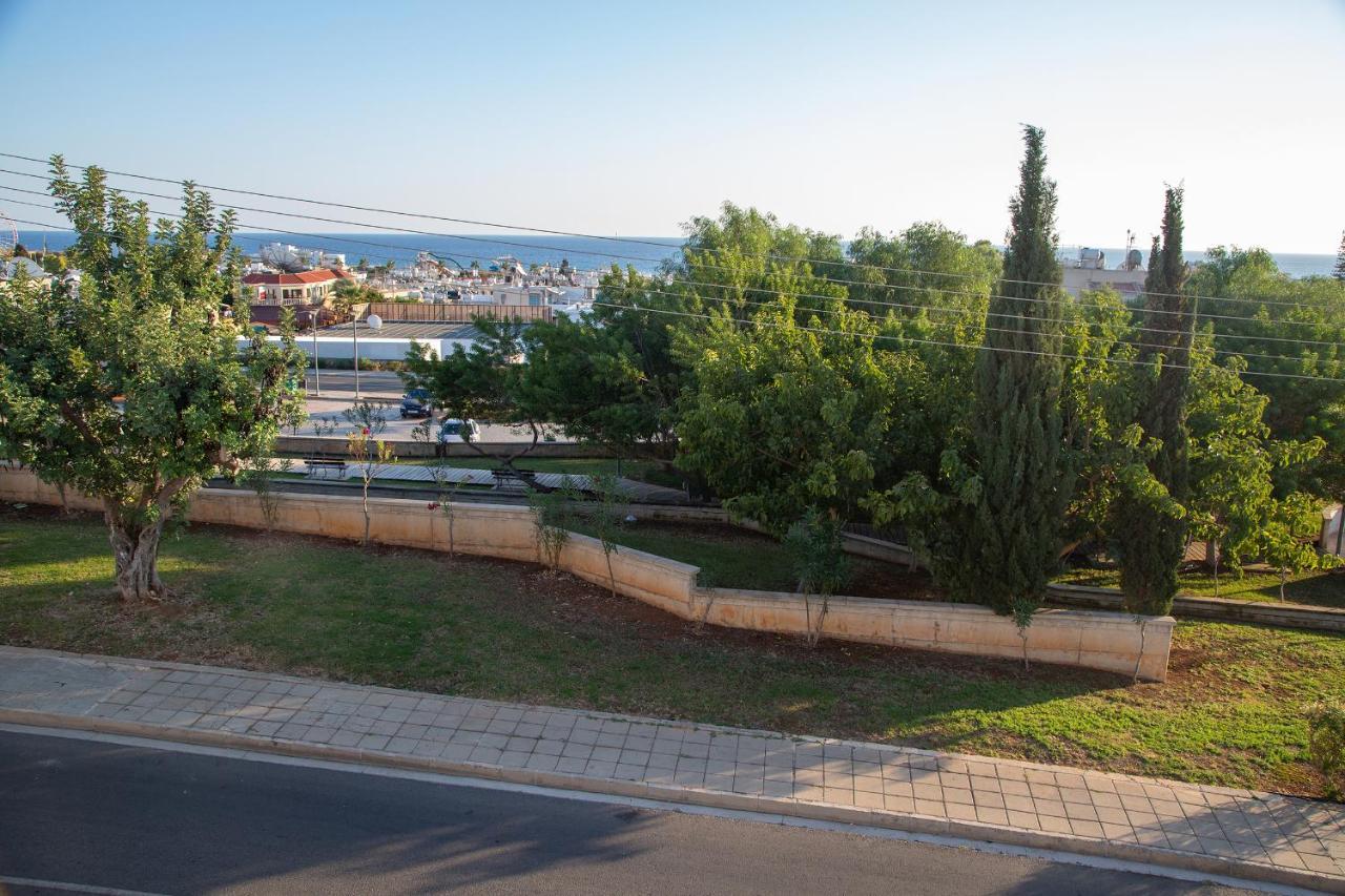 Tikay Holiday Apts Ayia Napa Eksteriør billede