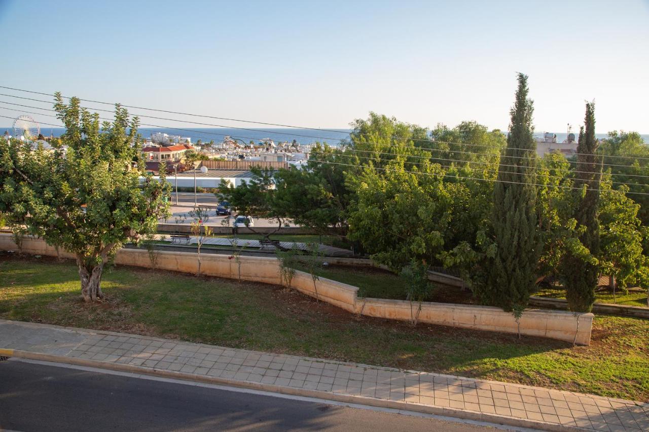 Tikay Holiday Apts Ayia Napa Eksteriør billede